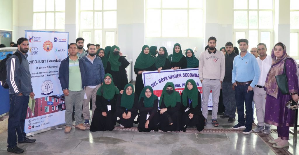 Outreach Program Govt. Hr Sec School Arihal visit IUST via CIED