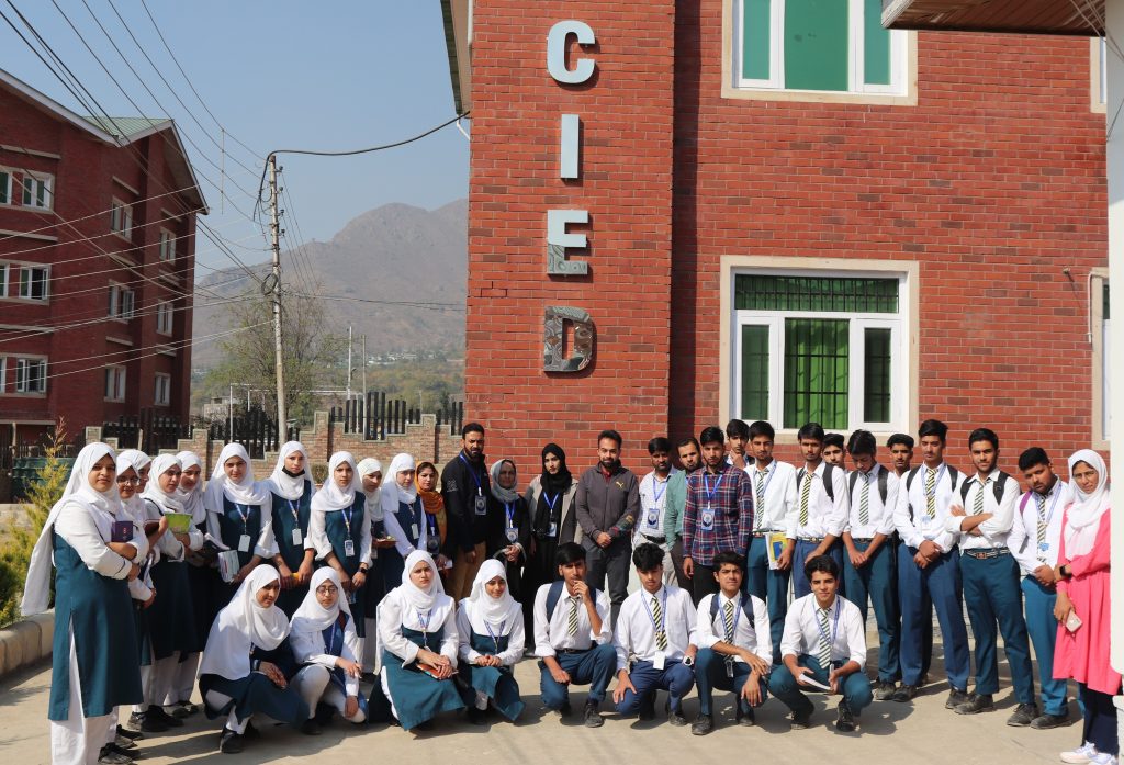 Outreach-New Era Model School Naibasti Anantnag